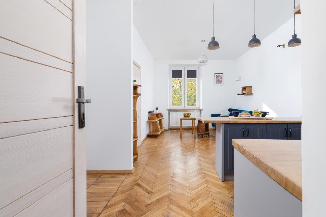 Old Town Apartments Basztowa By Renters Cracovie Extérieur photo